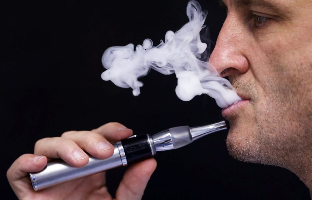 Unveiling the Dangers of E-Cigarettes: Health Risks You Shouldn’t Ignore